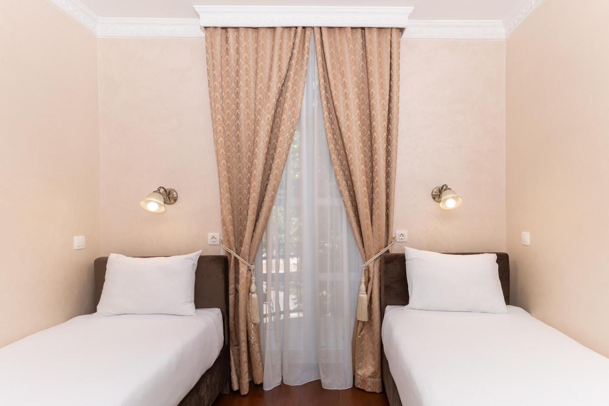 Ornament Hotel